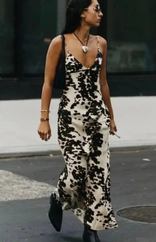 Florence | Langes ärmelloses Damenkleid mit tiefem V-Ausschnitt