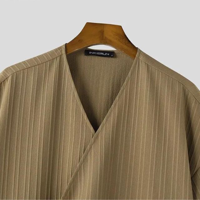 Belton | Plissiertes Kimono-Set für Herren mit bequemer Bluse und Hose