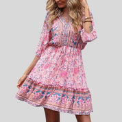 Amara | Minikleid mit Blumenquasten