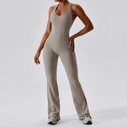 FormFit-Body | Ausgestelltes Jumpsuit-Workout-Outfit für Damen