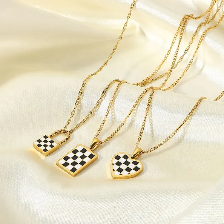 Elian Heart l Damen-Halsketten-Set mit kariertem Anhänger