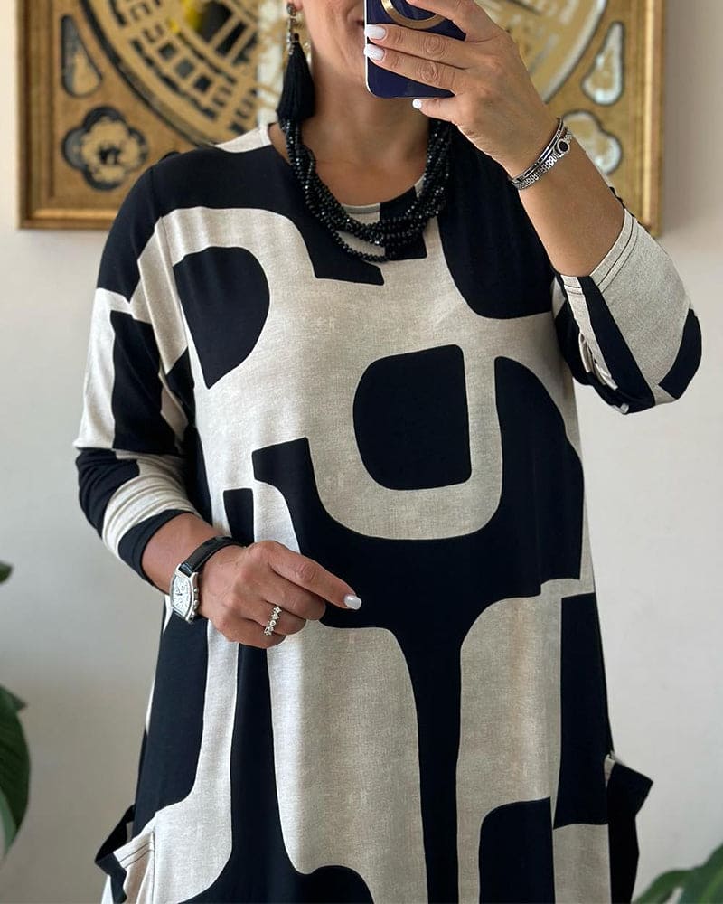 Kleid mit langen Ärmeln und Aufdruck l Lowanna