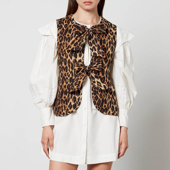 gilet_976daec6-26d7-446c-935e-5c338c49a0ae.jpg
