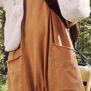 Alyssa l Minimalistischer Overall mit Taschen und V-Ausschnitt